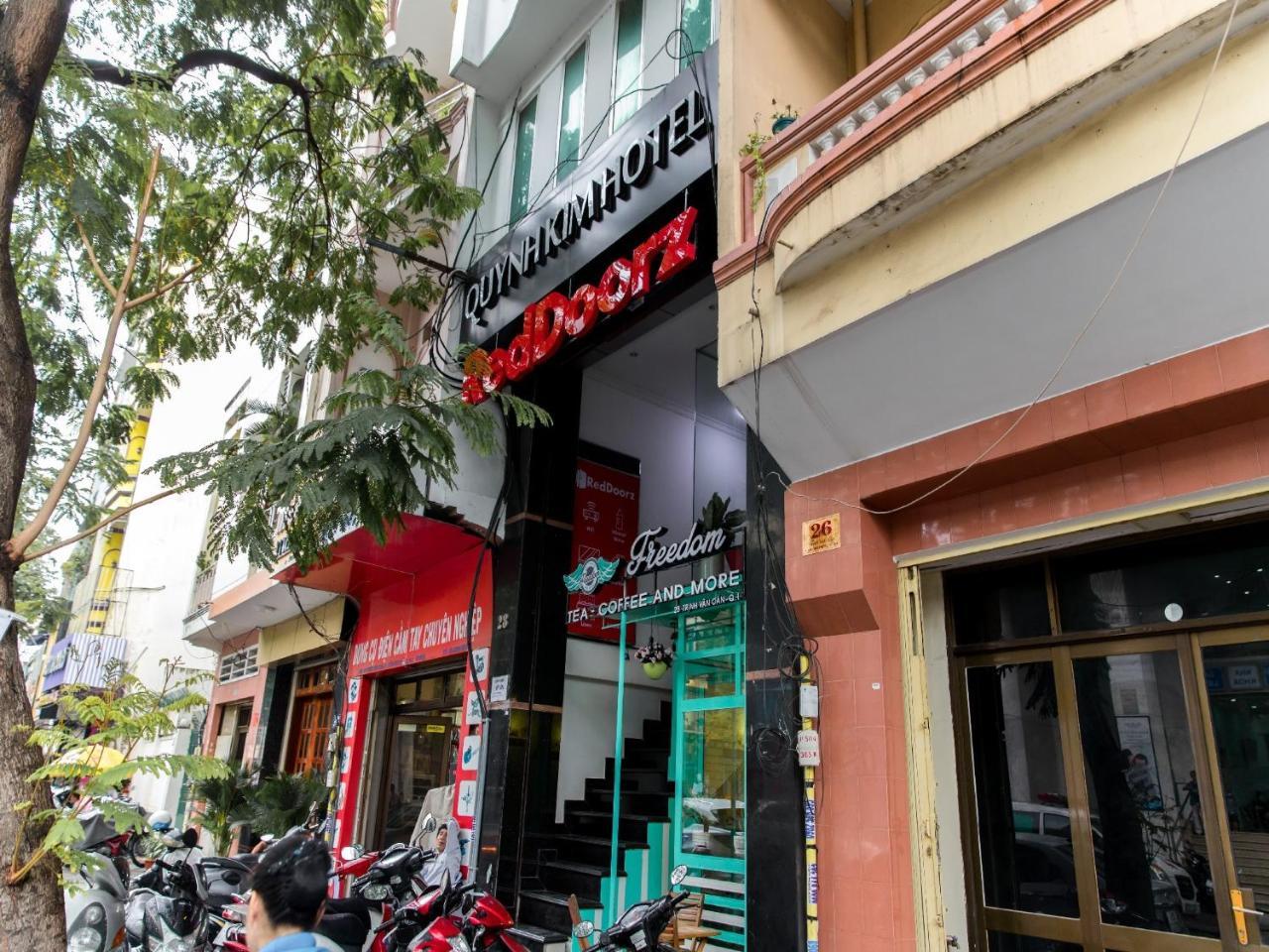 Reddoorz Near 23Rd September Park 호텔 호치민 외부 사진